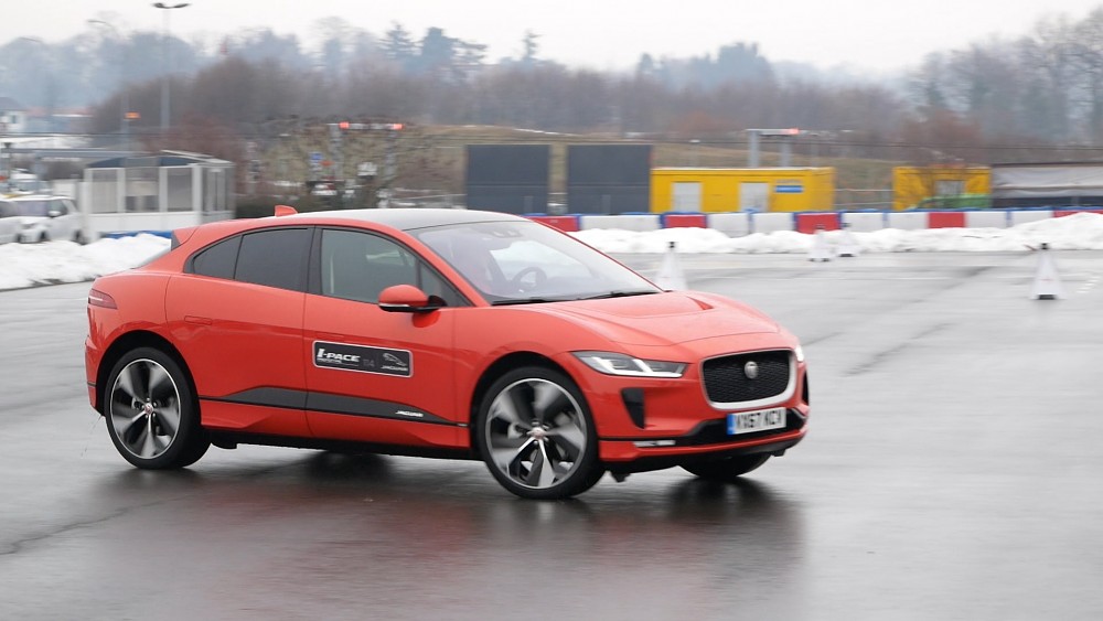 Tesla Auto Kostet