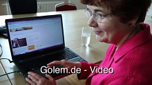 Cynthia Typaldos pr&auml;sentiert Kachingle