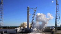 Space X - erster Flug ins All