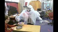 Roboter PR2 backt Kekse
