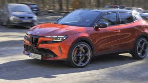 Alfa Romeo Junior Elettrica Veloce im Test